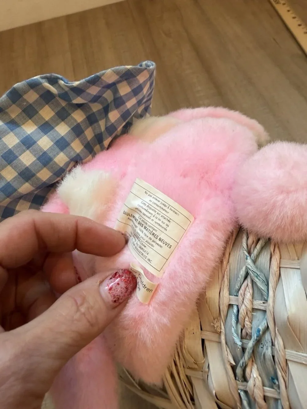Vintage 90’s Joelson Industries Wicker Plush Easter Bunny Basket 8” Pink